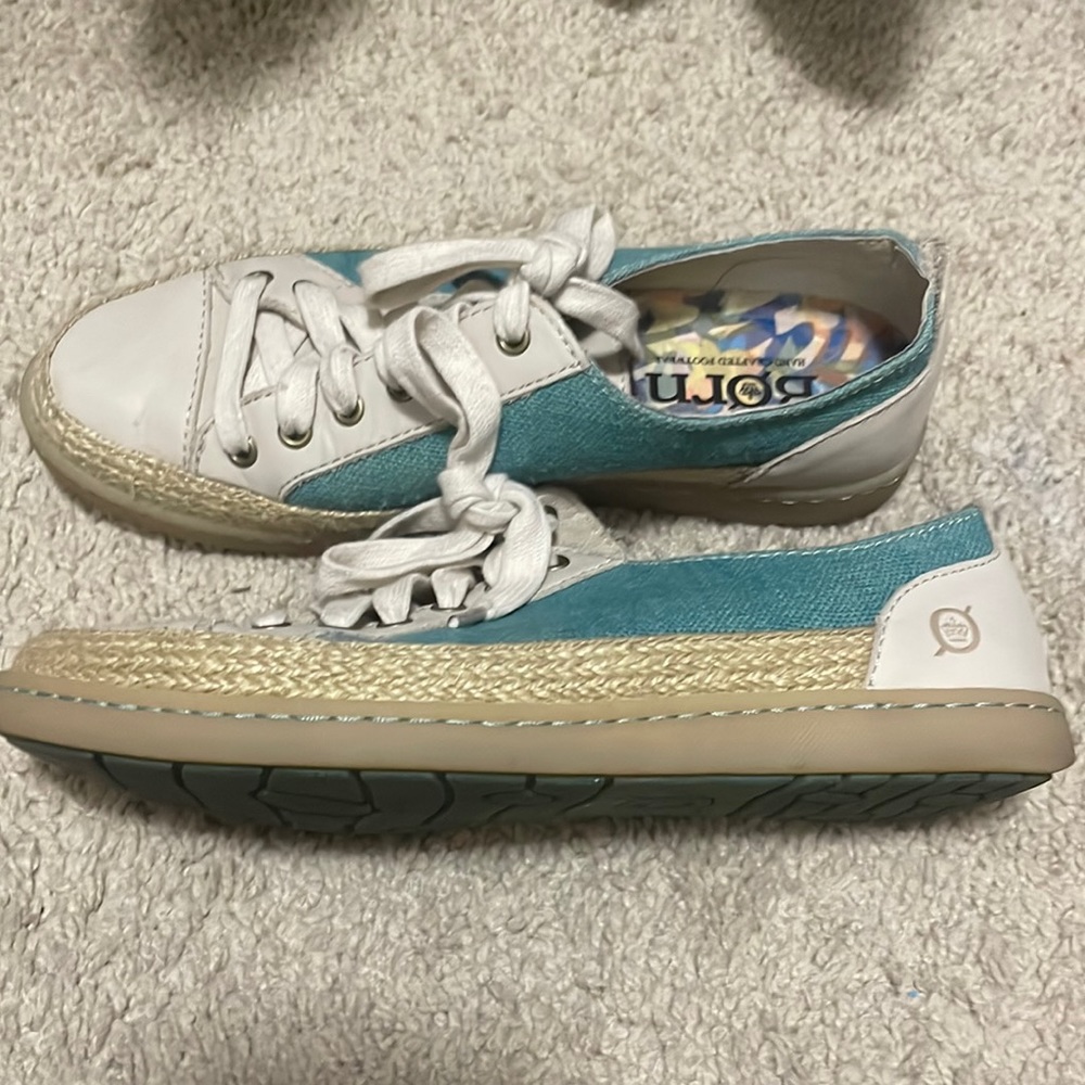 Born tennis shoes